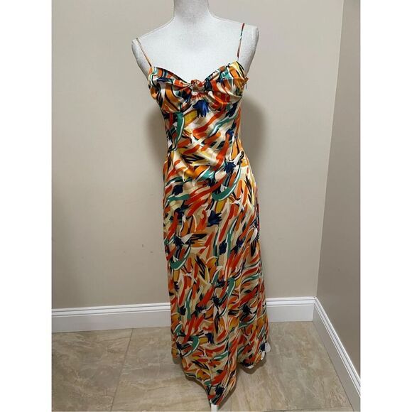 New ASTR The Label Mariela Abstract Satin Midi Dress Size M - Picture 5 of 10